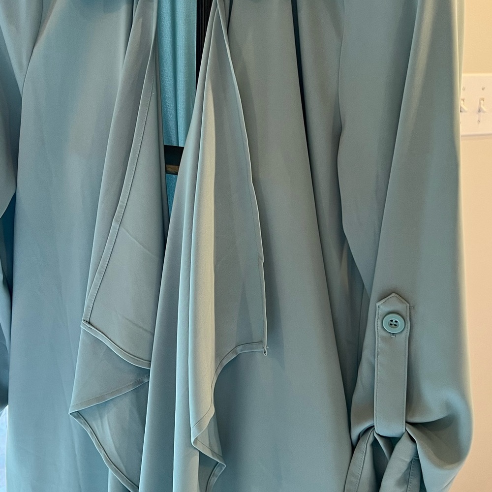 Long flowing womens top/blazer? - Picture 2 of 3